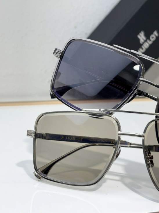 Picture of Hublot Sunglasses _SKUfw68373261fw
